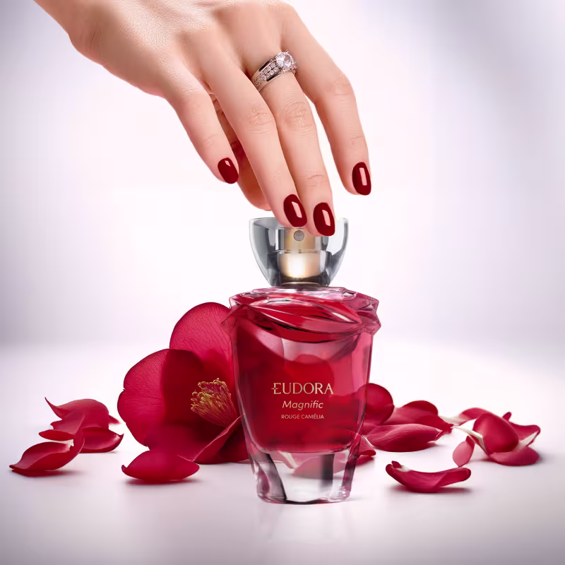 Combo Magnific Rouge Camélia: Desodorante Colônia 75ml + Sacola Eudora 2