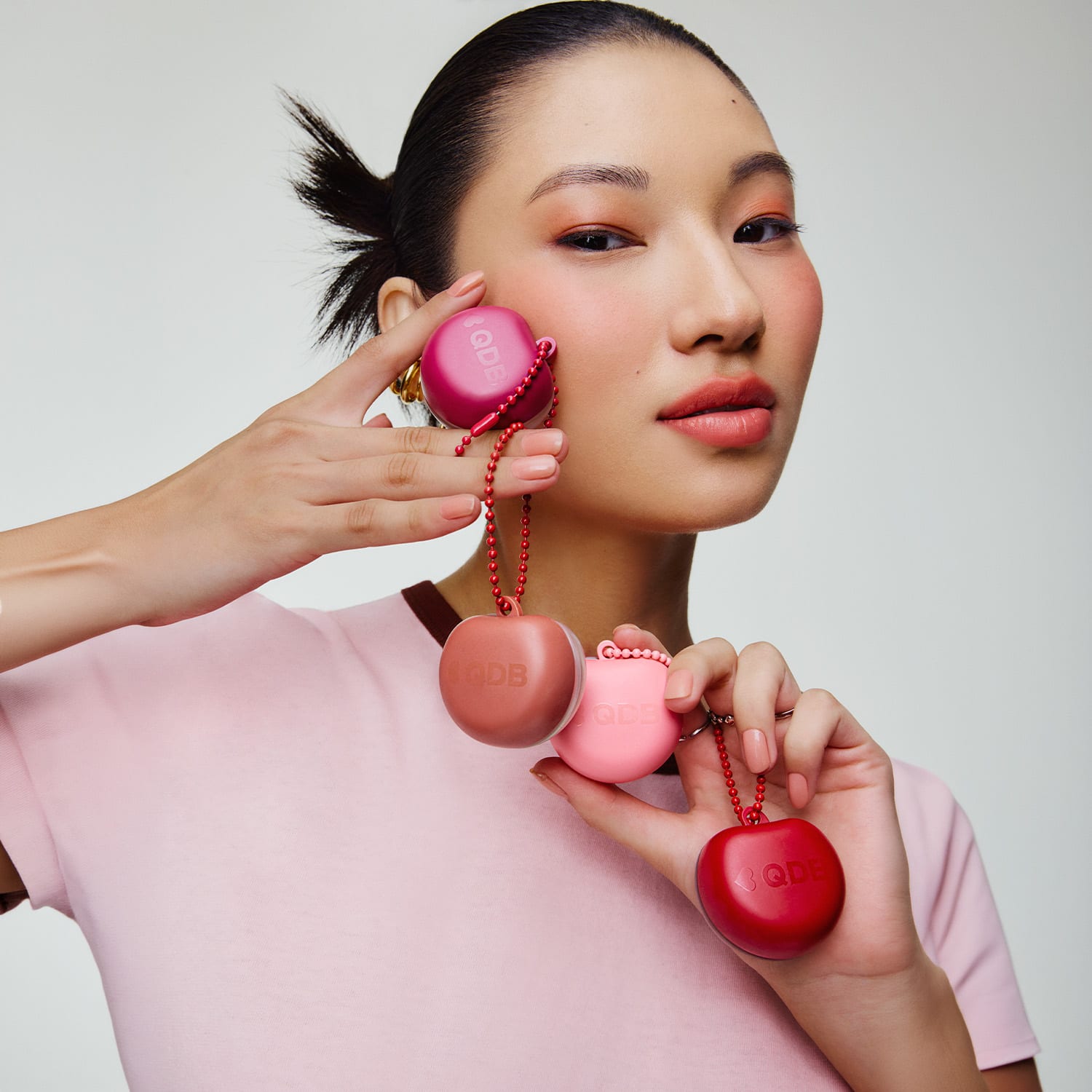 Batom E Blush Multifuncional Roxo Amora Fuji Mochi Blur 3,5G 4